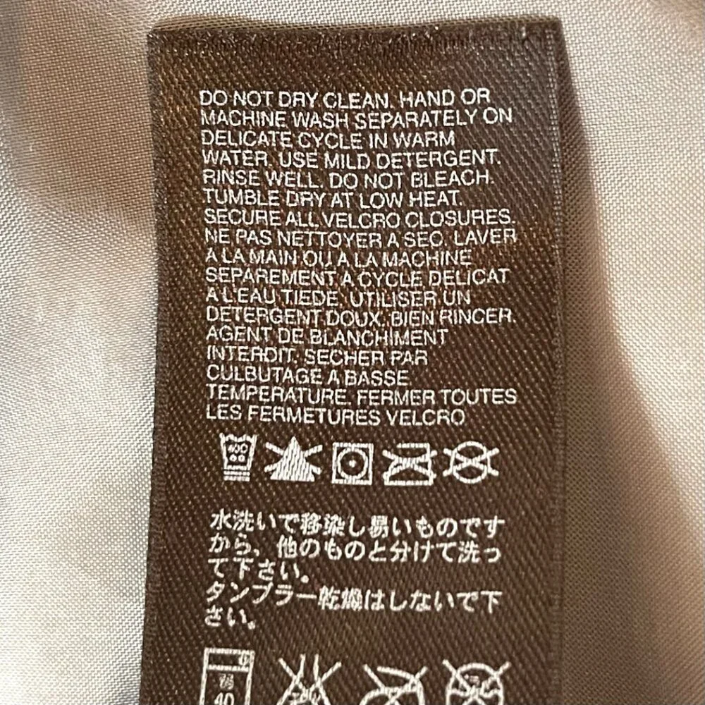 The North Face Women's HyVent Full Zip Jacket‎ - Picture 11 of 12
